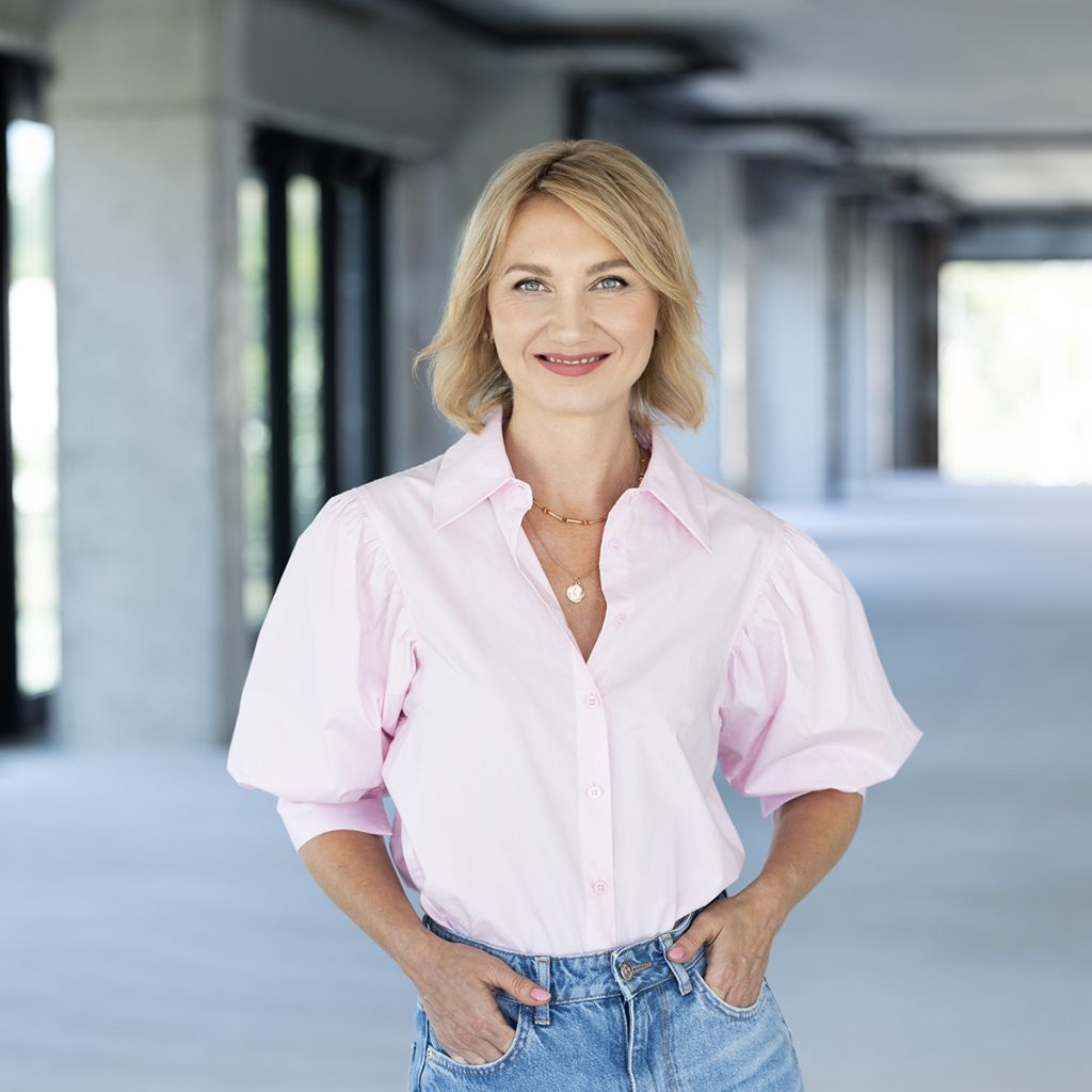 Lenka Stašová – realitná profesionálka“