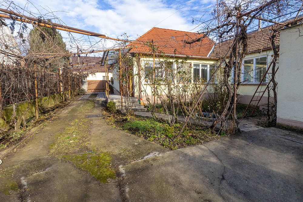 realitna-maklera-lenka-stasova-Trnava