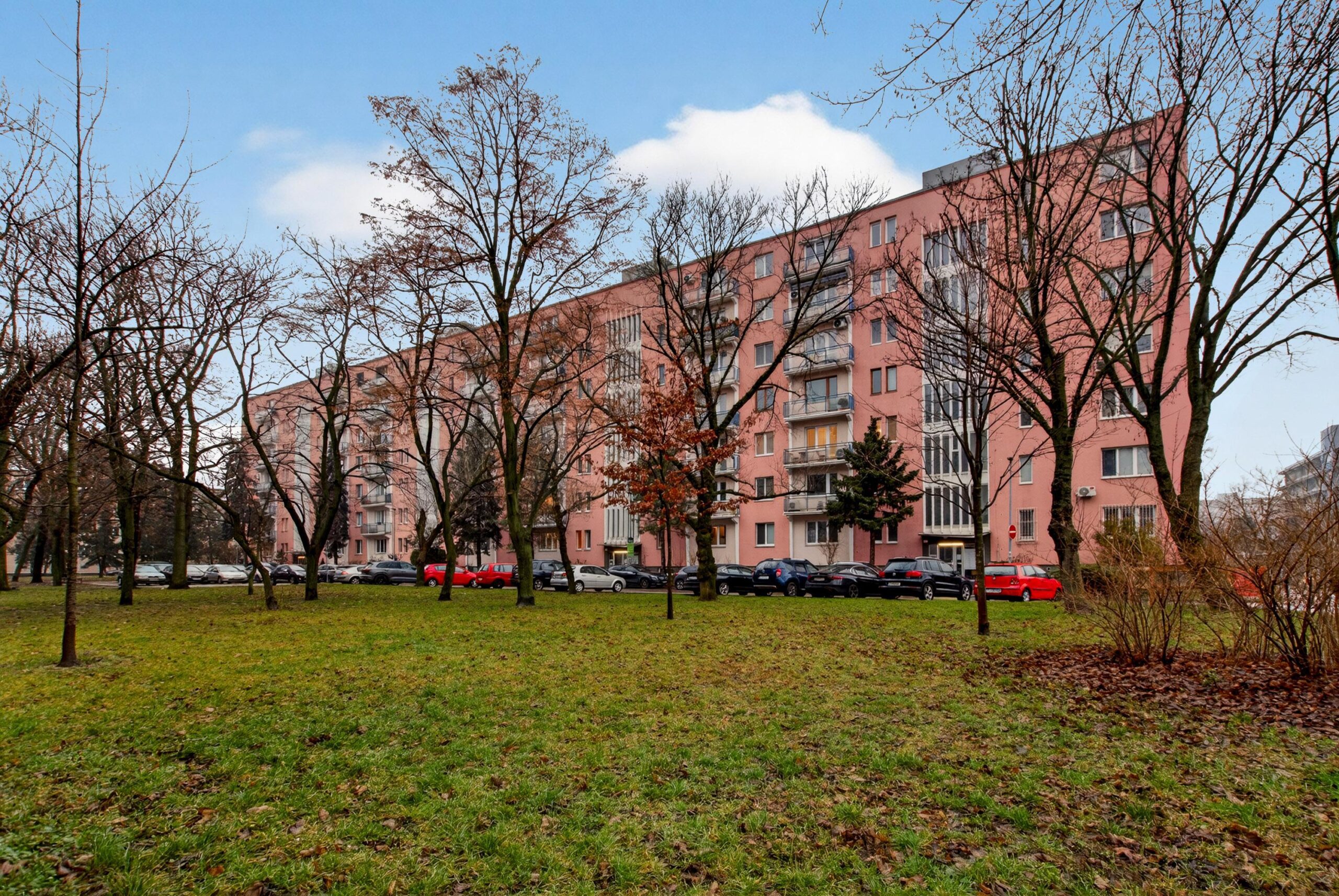 realitna-maklerka-lenka-stasova - Medzilaborecká